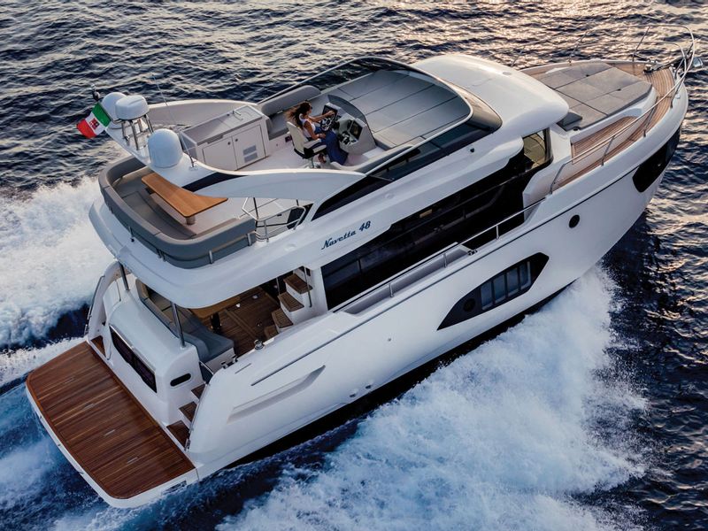 Absolute Navetta 48