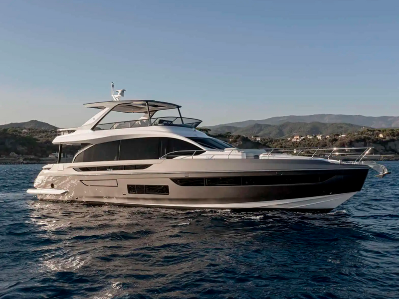 Azimut Fly 72