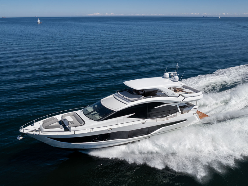 Galeon 800 FLY