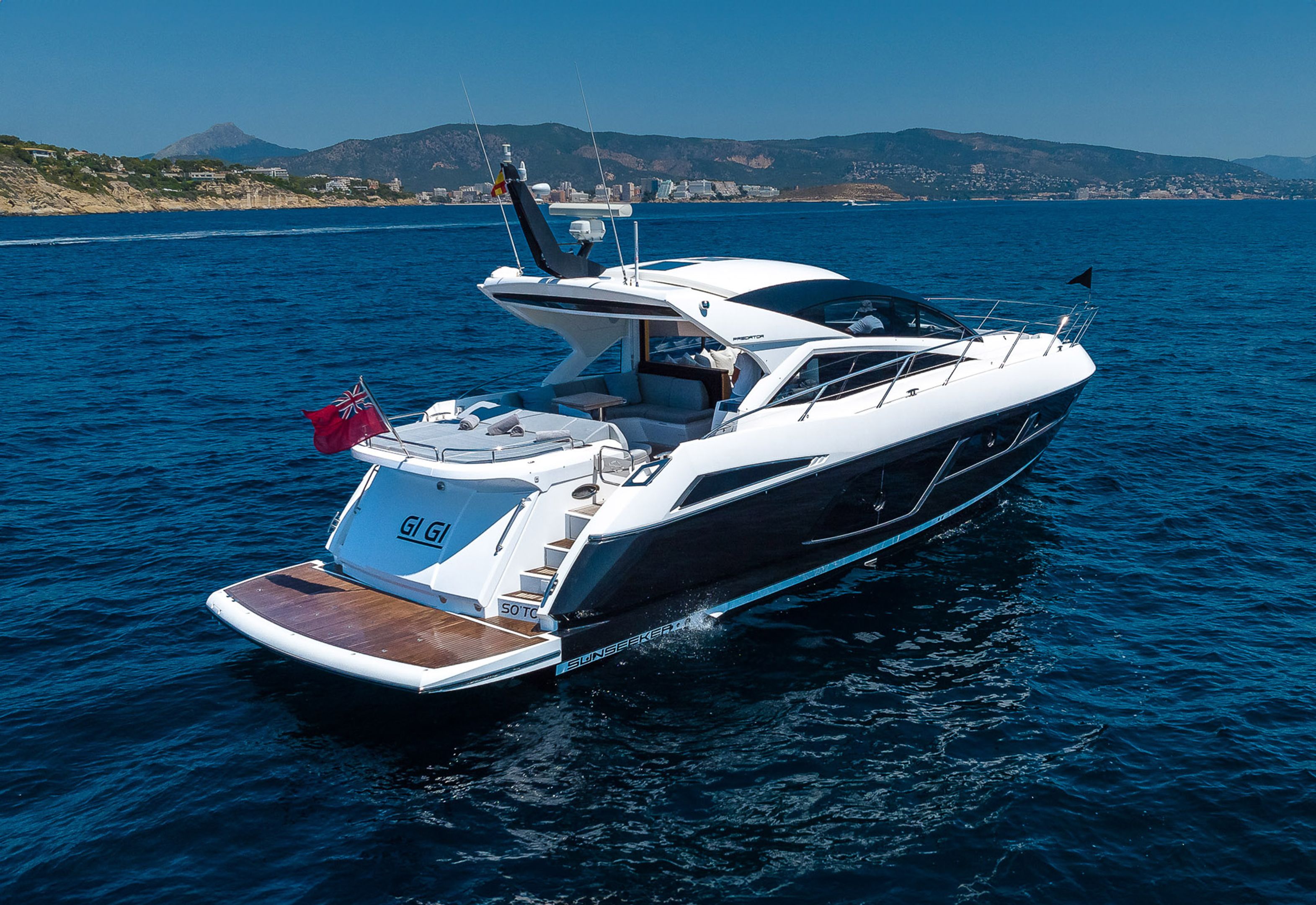 Sunseeker Predator 57