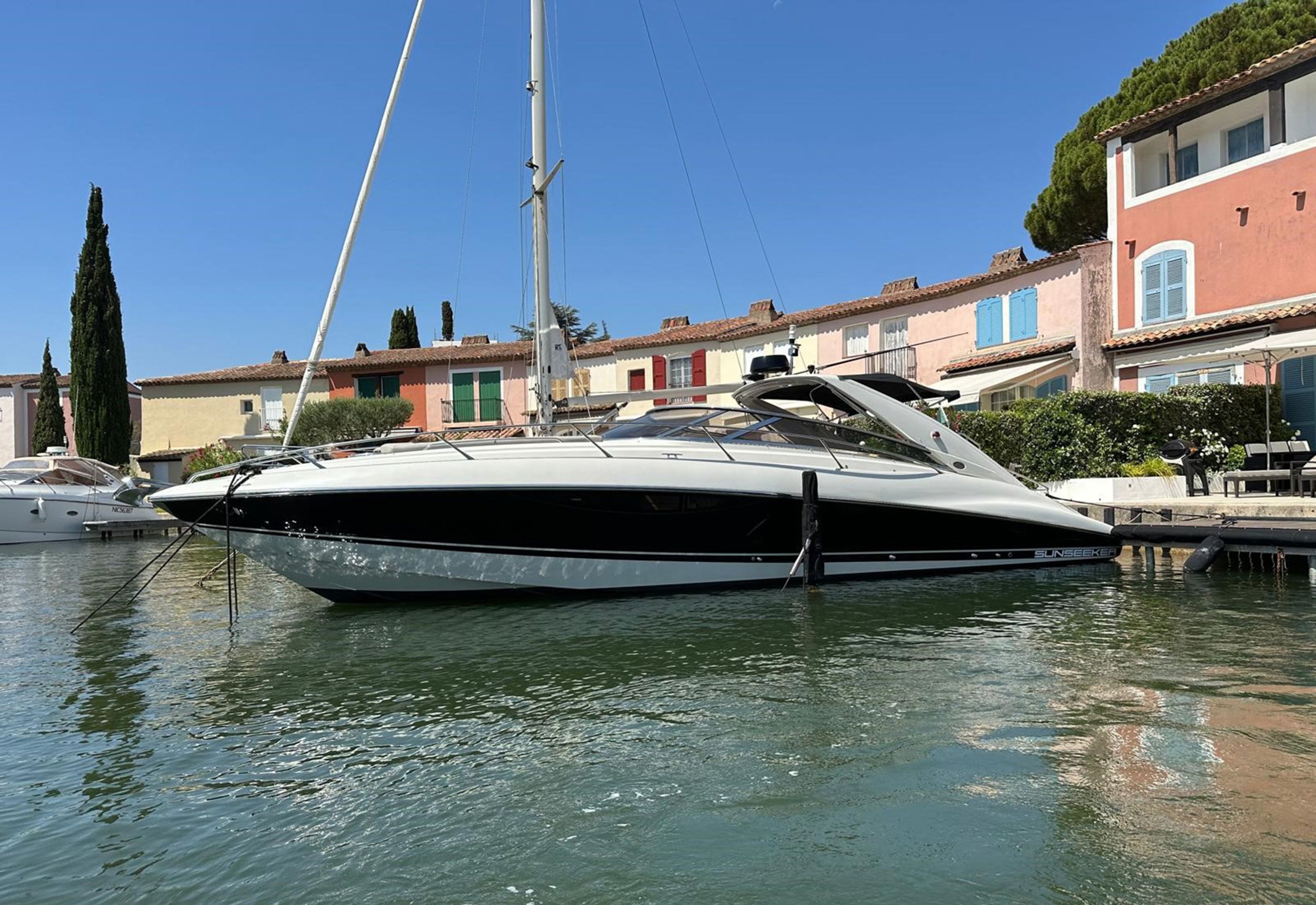 Sunseeker Superhawk 43