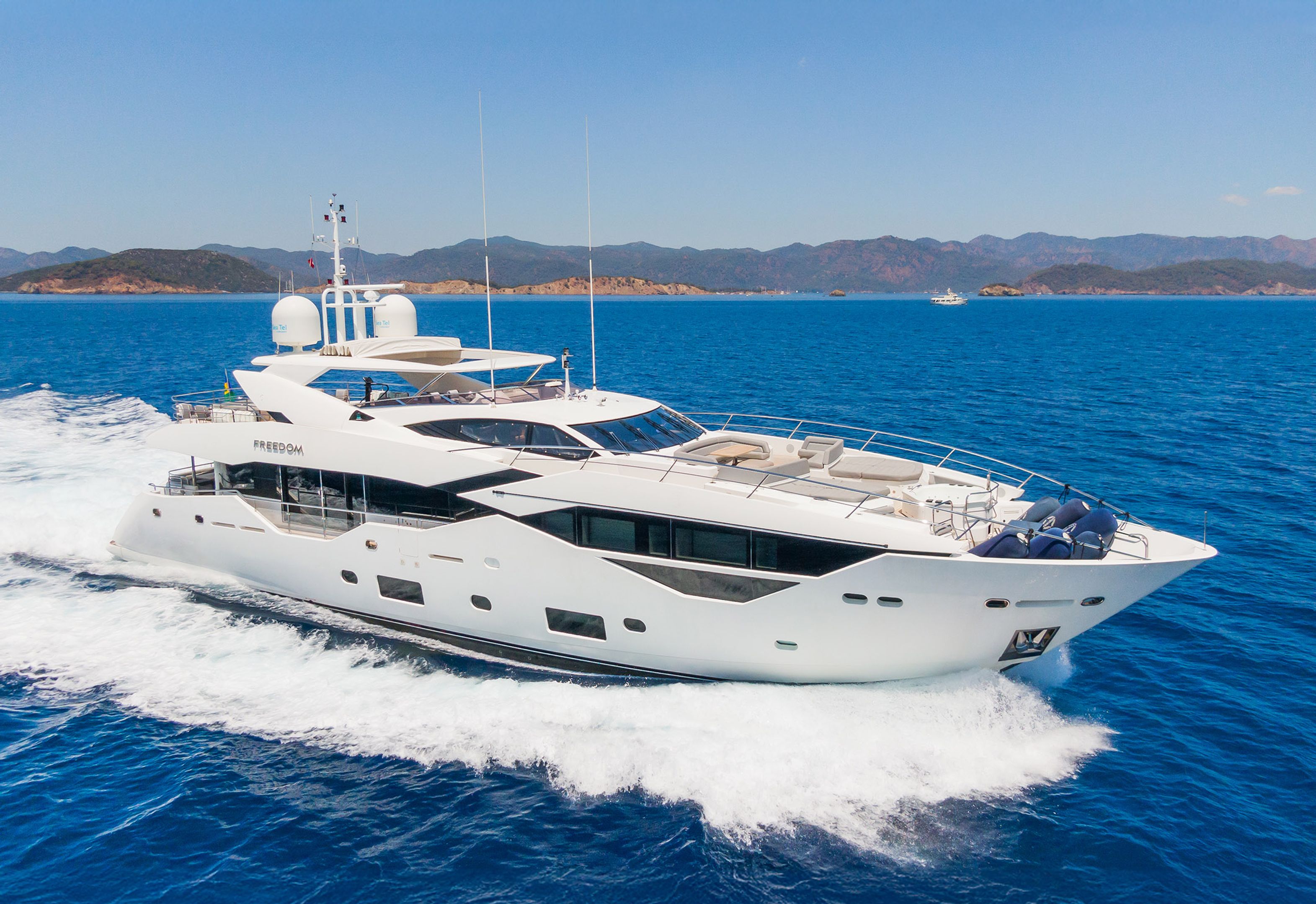 Sunseeker 116 Yacht