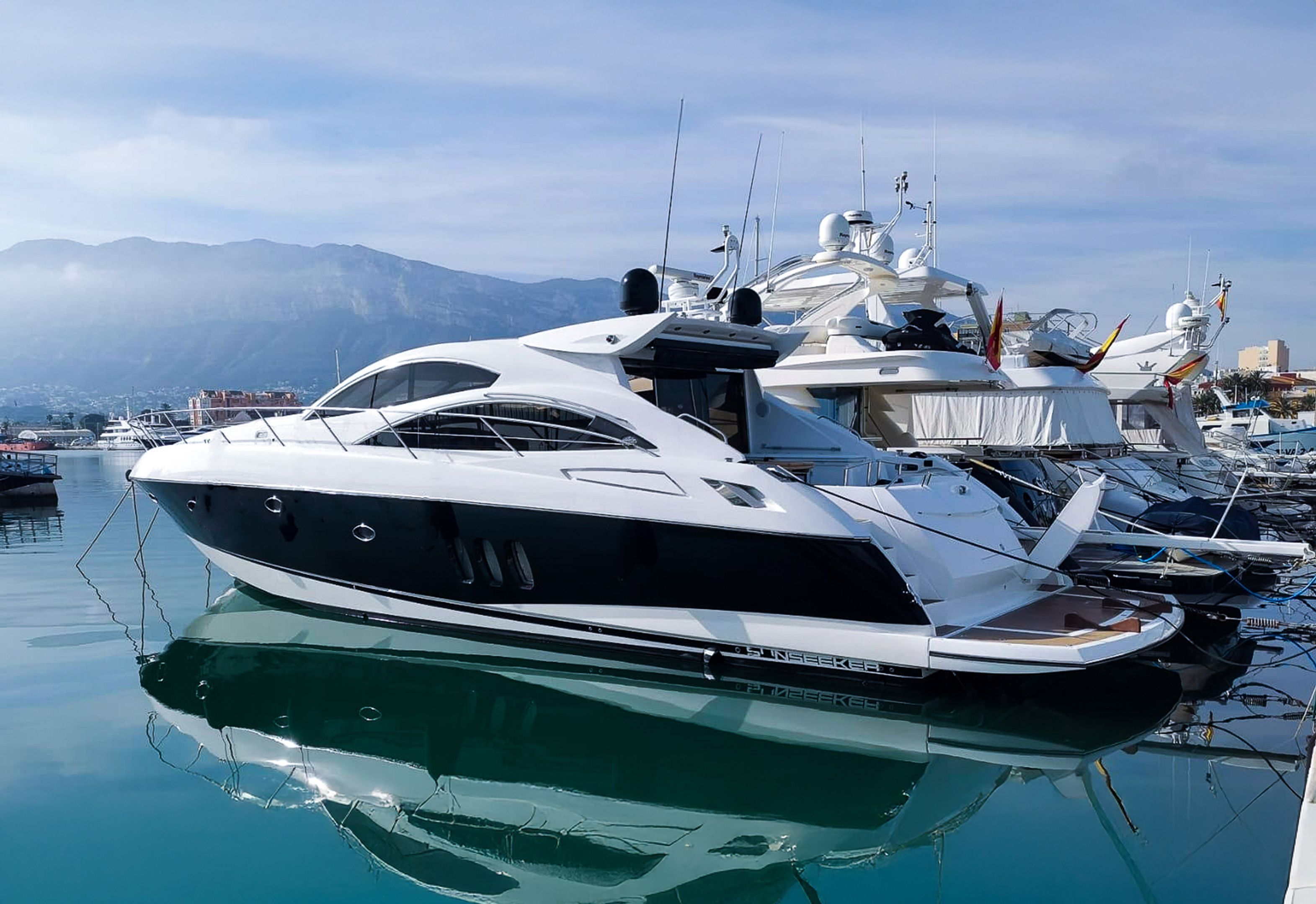 Sunseeker Predator 62